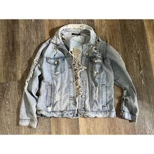 Refuge‎ Woman's Jean Jacket Rip Distressed Size Medium